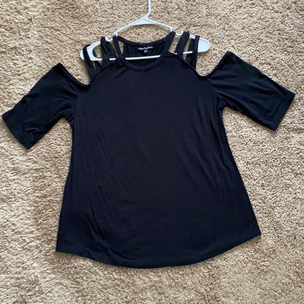 Black cold shoulder shirt